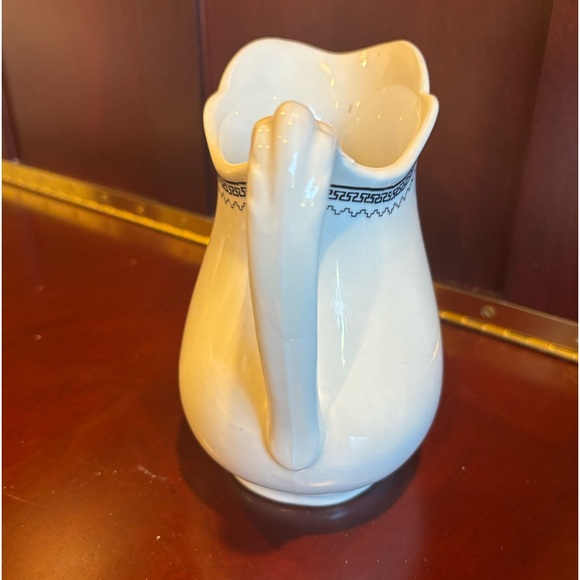 LA VAJILLA OTAOLAURRUCHI Y HERMANO Ironstone Jug - Picture 4 of 7